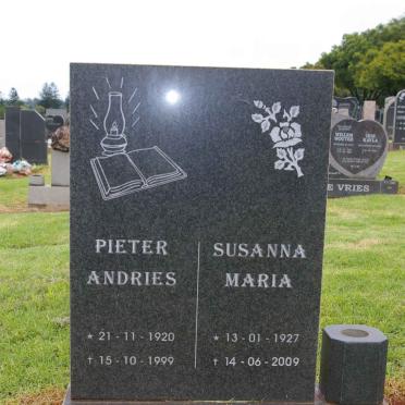 LUBBE Pieter Andries 1924-1999 &amp; Susanna Maria 1927-2009