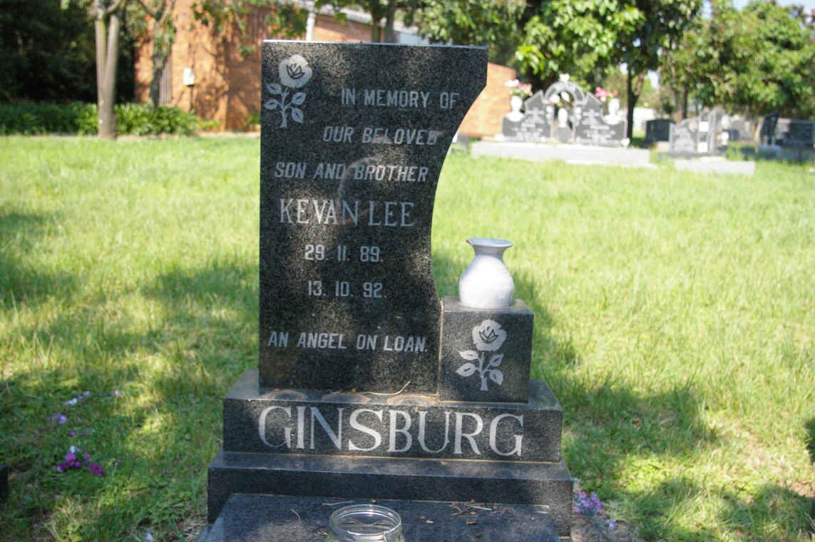 GINSBURG Kevan Lee 1989-1992