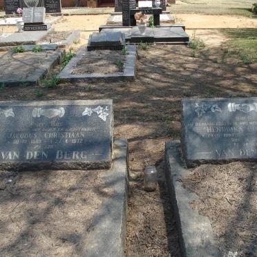 BERG Jacobus Christiaan, van den 1889-1972 &amp; Hendrika Christina 1895-1967