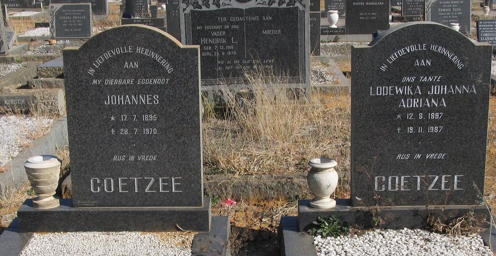 COETZEE Johannes 1895-1970 &amp; Lodewika Johanna Adriana 1897-1987