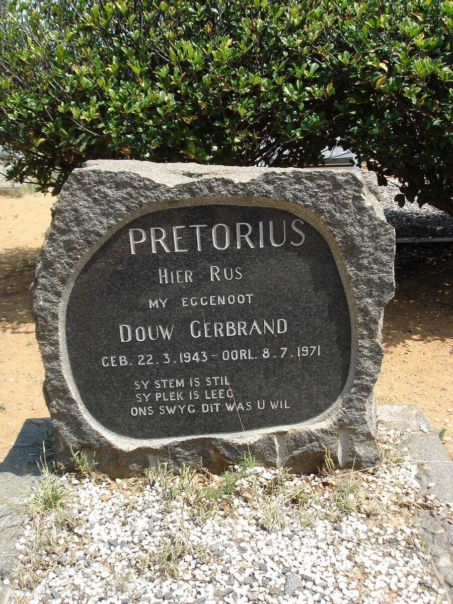 PRETORIUS Douw Gerbrand 1943-1971