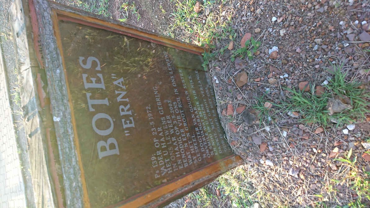 BOTES Erna 1972-2003