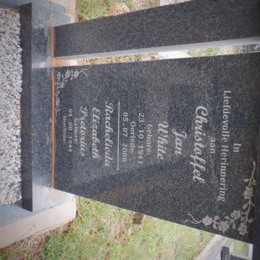 WHITE Christoffel Jan 1941-2008 &amp; Rachelieda Elizabeth PRETORIUS 1944-