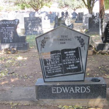 EDWARDS Victor Albert 1914-1992 &amp; Aletta Petronella 1926-1999