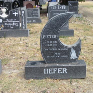 HEFER Pieter 1947-1989