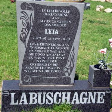 LABUSCHAGNE Lyja 1977-1999