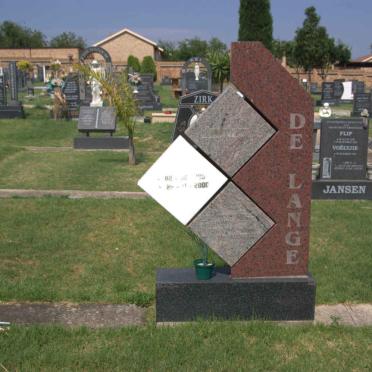 LANGE Teonet, de 195?-2000