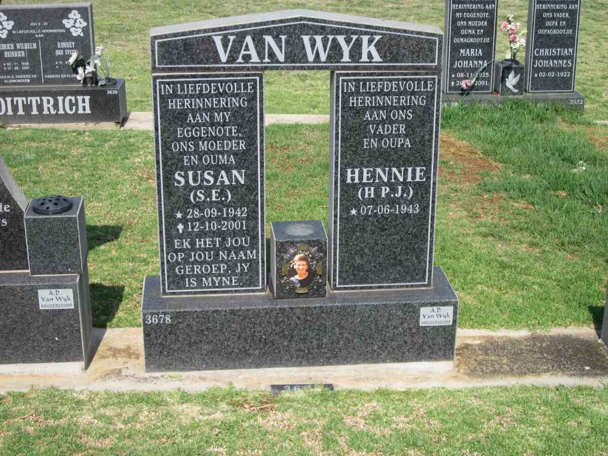 WYK H.P.J., van 1943- &amp; S.E. 1942-2001