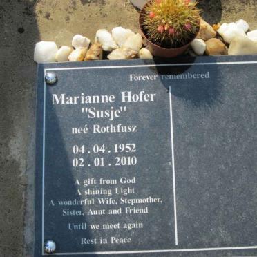 HOFER Marianne nee ROTHFUSZ 1952-2010
