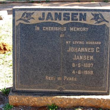 J - Vanne :: Surnames - J