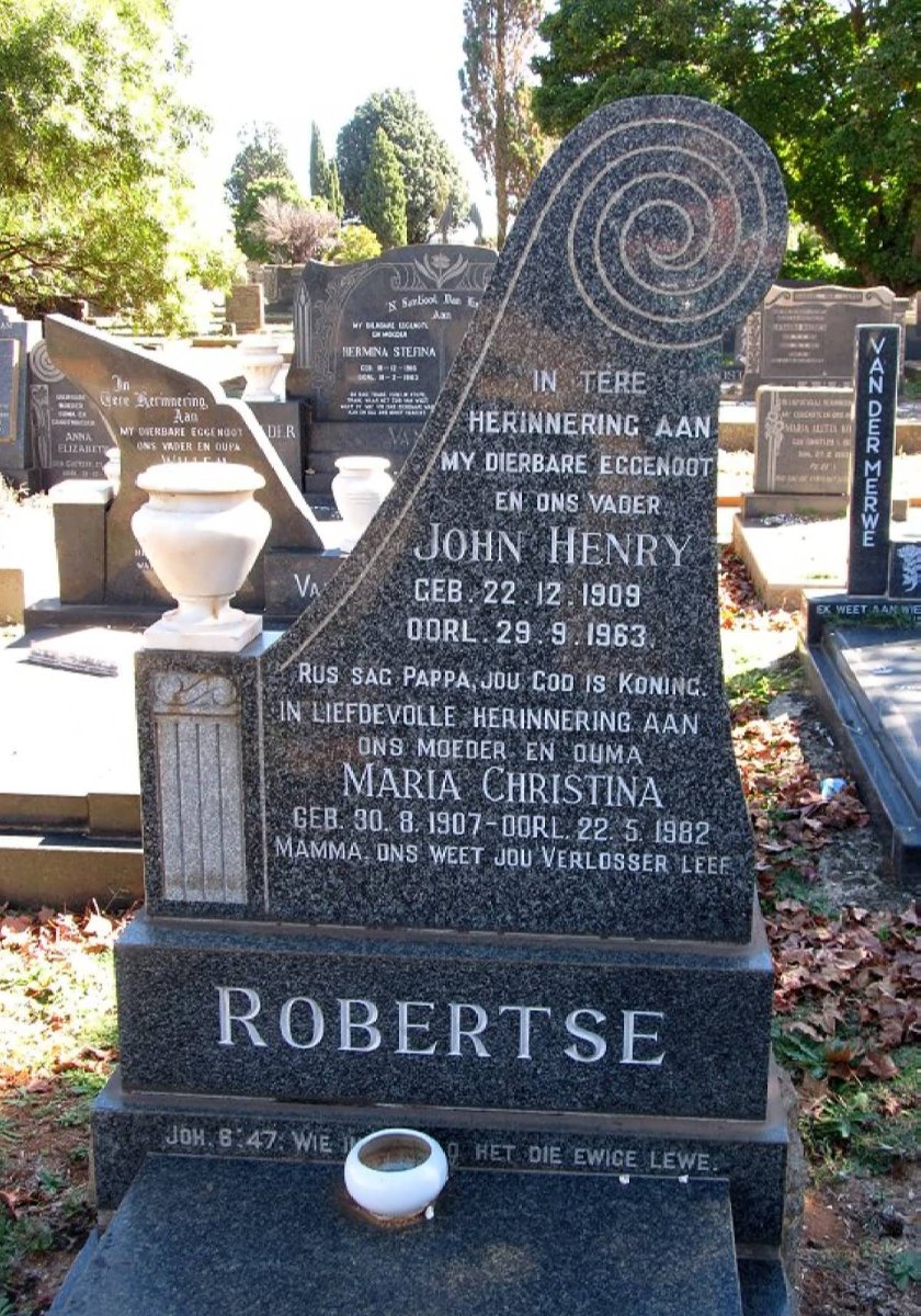 ROBERTSE John Henry 1909-1963 &amp; Maria Christina 1907-1982