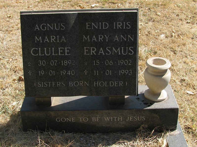 CLULEE Agnus Maria nee HOLDER 1892-1940 :: ERASMUS Enid Iris Mary Ann nee HOLDER 1902-1993