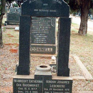 LIEBENBERG Hendrik Johannes 1878-1946 &amp;  Heubrecht Catherina BADENHORST 1877-1960