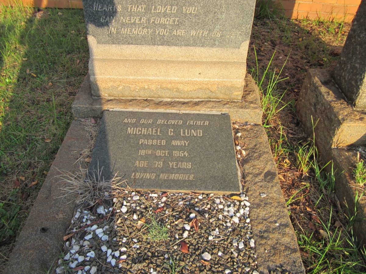 LUND Michael C. -1954