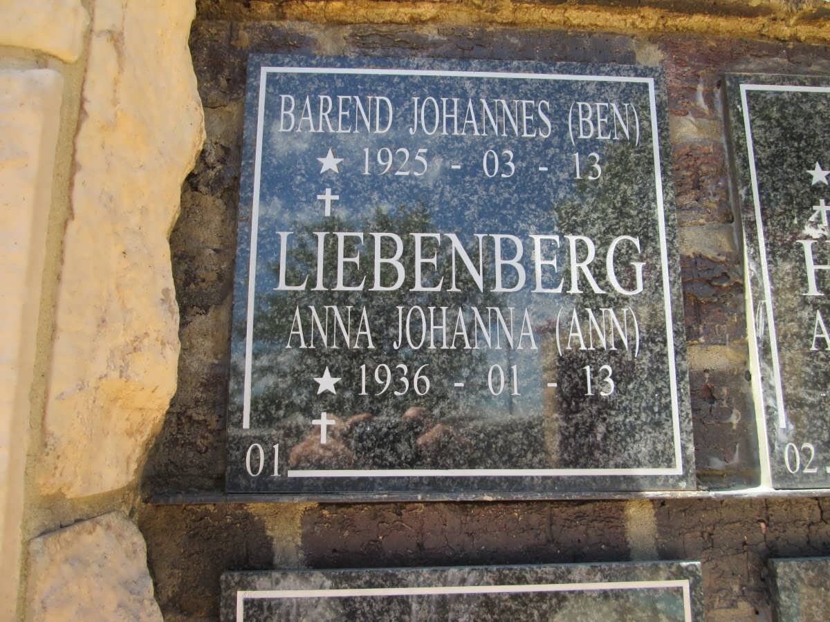LIEBENBERG Barend Johannes 1925- &amp; Anna Johanna 1936-