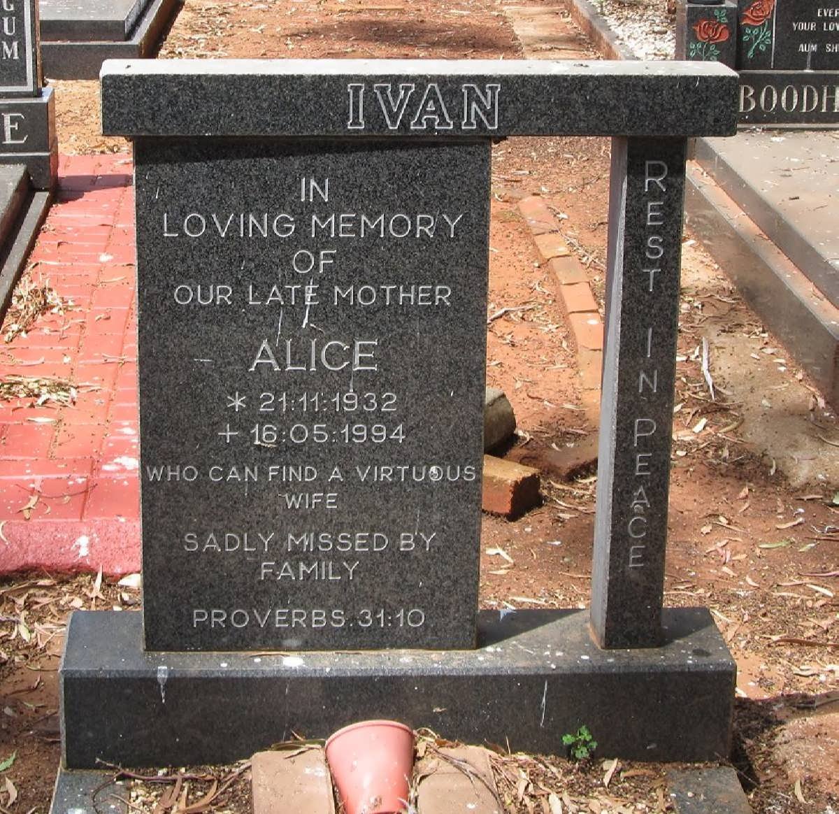 IVAN Alice 1932-1994