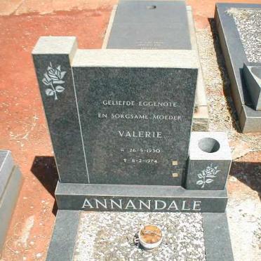 ANNANDALE Valerie 1930-1974