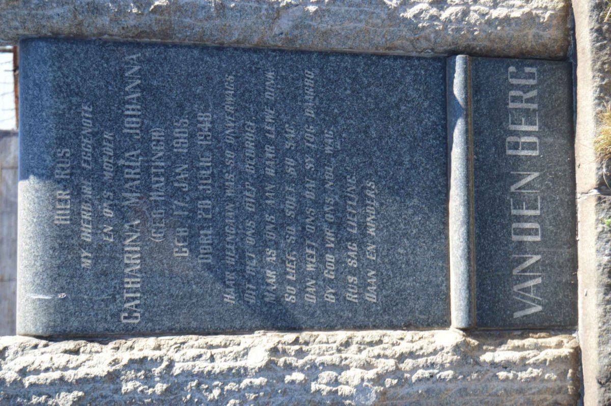 BERG Daniel J.H., van den 1899-1971 &amp; Catharina Maria Johanna HATTINGH 1905-1948