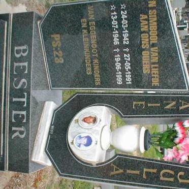 BESTER Fanie 1942-1991 &amp; Julia 1946-1999