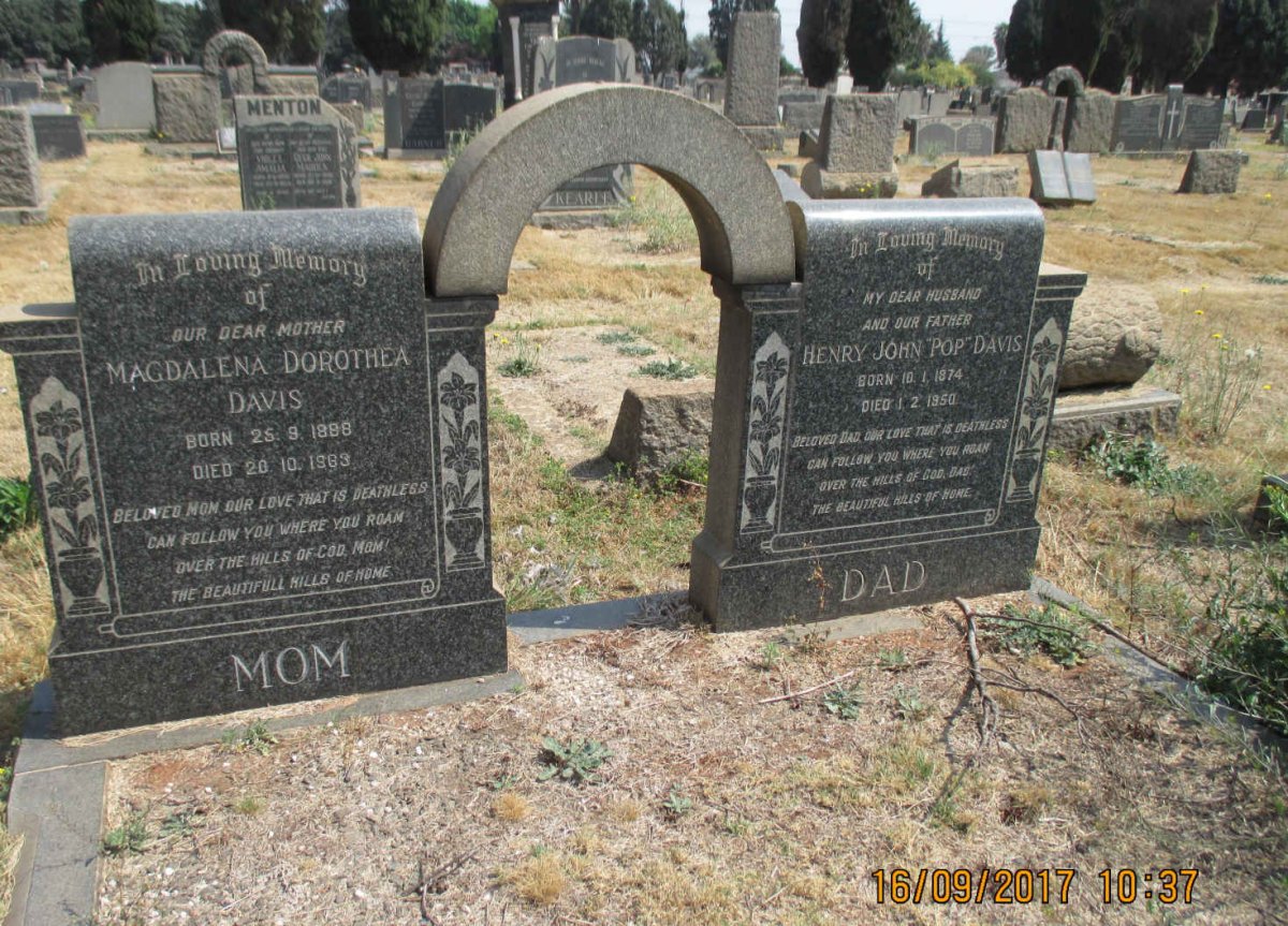 DAVIS Henry John 1874-1950 &amp; Magdalena Dorothea 1888-1963