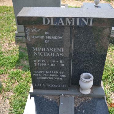 Dl - Surnames starting with the letters Dl