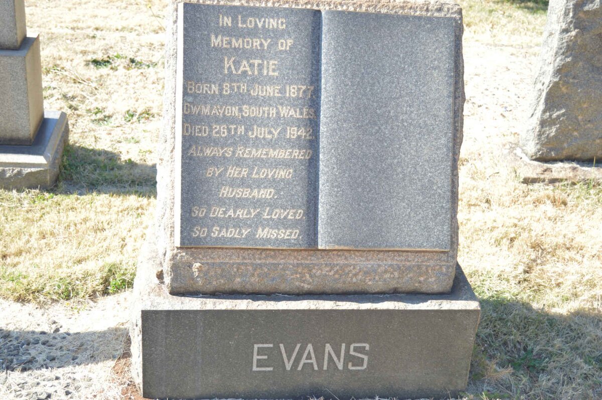 EVANS Katie 1877-1942