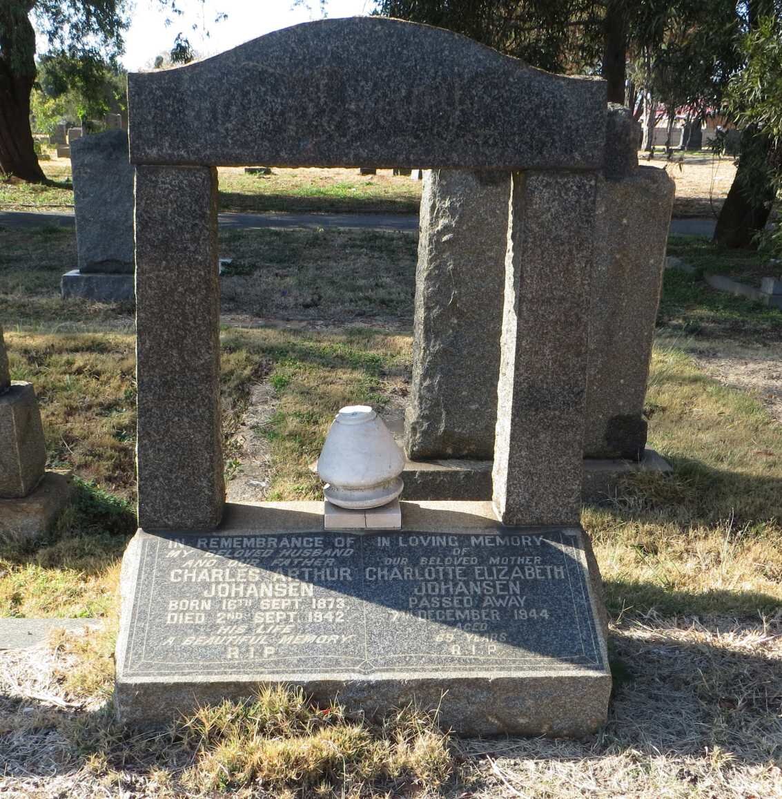 JOHANSEN Charles Arthur 1873-1942 &amp; Charlotte Elizabeth -1944