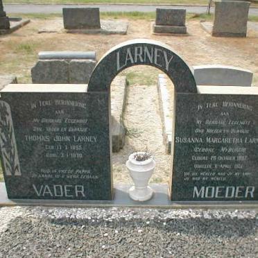 LARNEY Thomas John 1895-1970 &amp; Susanna Margaretha MYBURGH 1897-1951