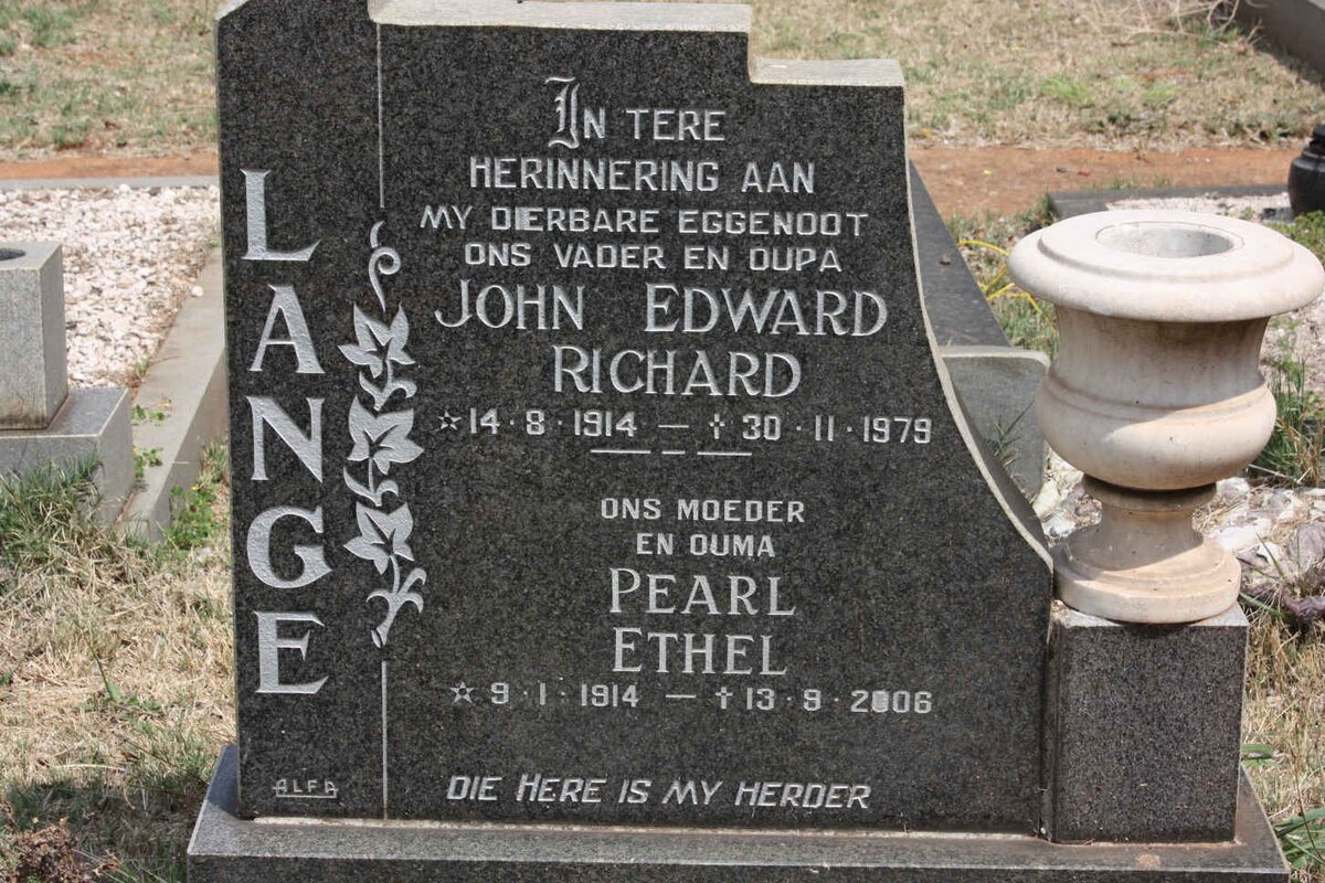 LANGE John Edward Richard 1914-1979 &amp; Pearl Ethel 1914-2006