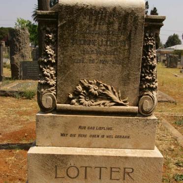 LÖTTER Yvonne 1930-1939