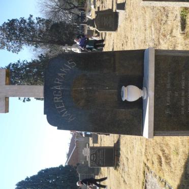 KATERGARAKIS George -1971 &amp; Georgia -1942