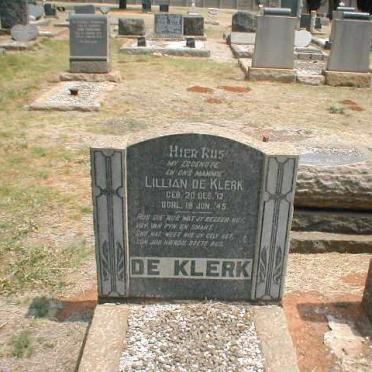 KLERK Lilian, de 1912-1945