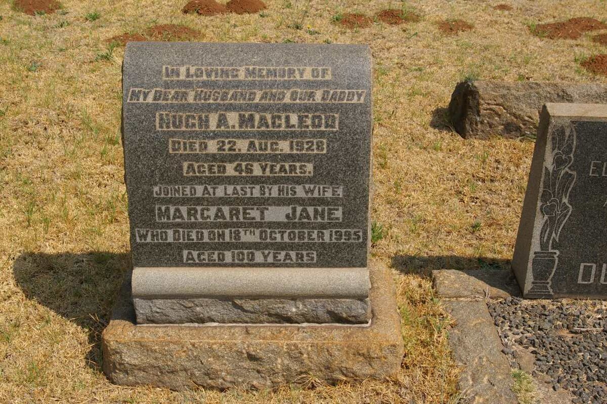 MACLEOD Hugh A. -1928 &amp; Margaret Jane -1995