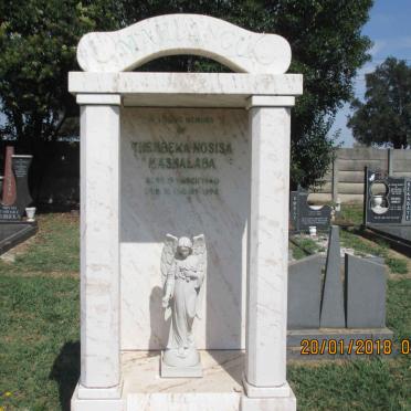 MAHLANGU Thembeka Nosisa Mashalaba 1940-1998