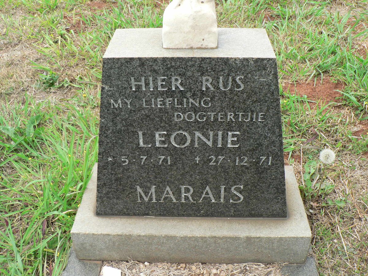 MARAIS Leonie 1971-1971