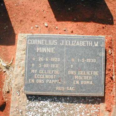 MINNIE Cornelius J. 1928-1971 &amp; Elizabeth W.J. 1930-