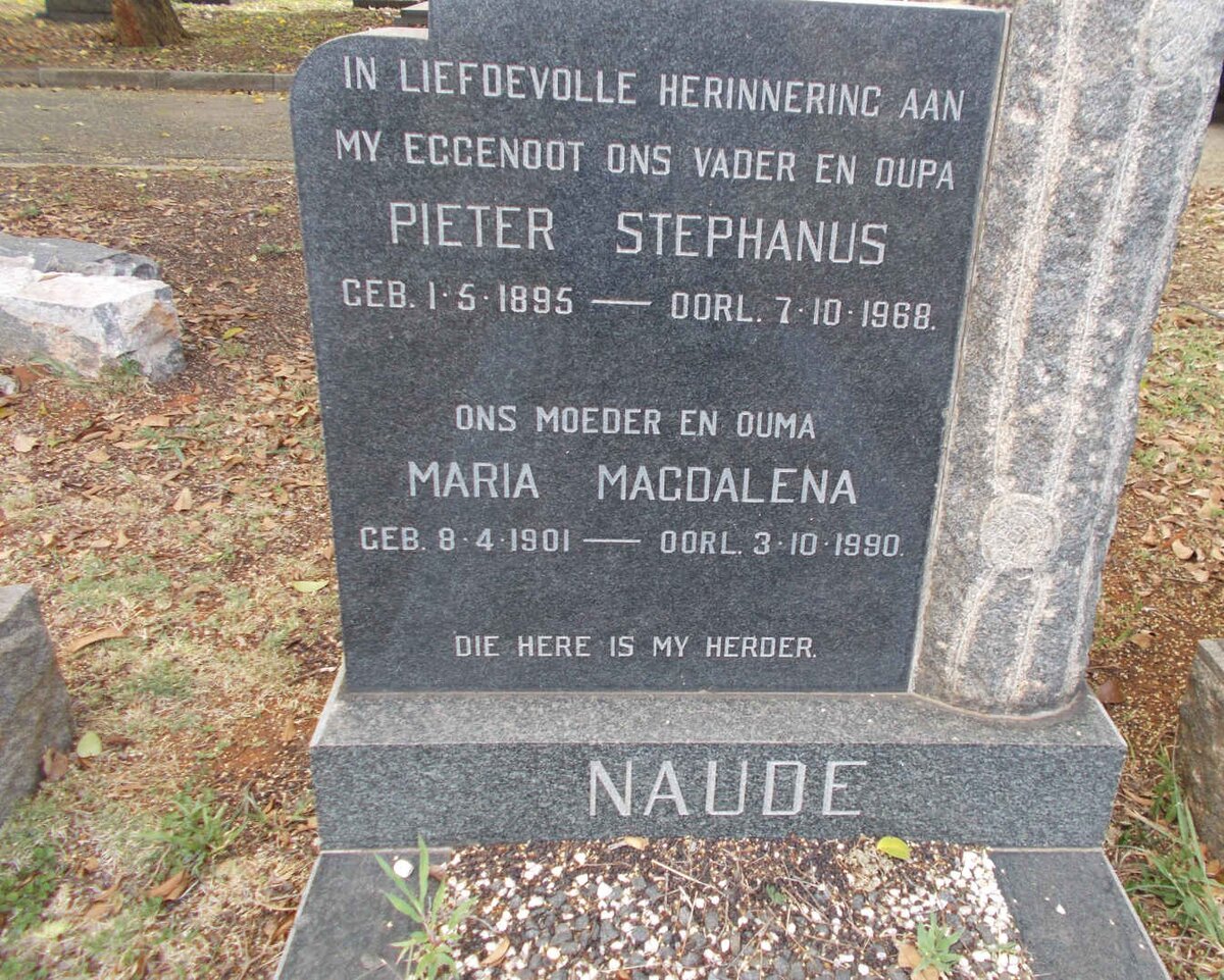 NAUDE Pieter Stephanus 1895-1968 &amp; Maria Magdalena 1901-1990