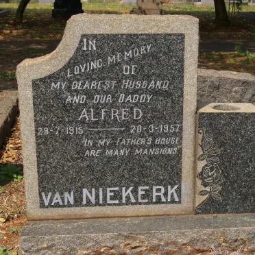 NIEKERK Alfred, van 1915-1957