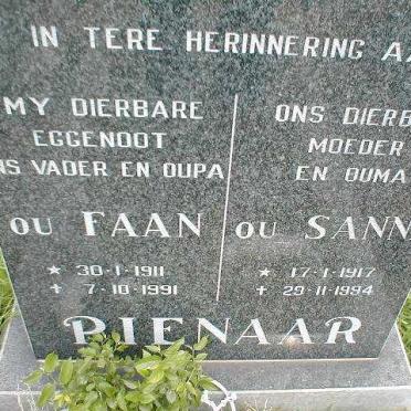 PIENAAR Faan 1911-1991 &amp; Sanna 1917-1994