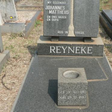REYNEKE Johannes Mattheus 1911-1982