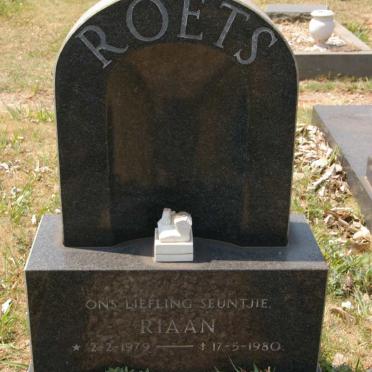 ROETS Riaan 1979-1980
