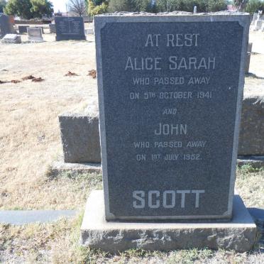 SCOTT John -1952 &amp; Alice Sarah -1941