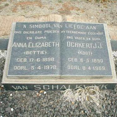 SCHALKWYK Ochkert J.L., van 1890-1969 &amp; Anna Elizabeth 1898-1978