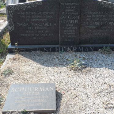 SCHUURMAN Jan Gerrit Cornelis 1887-1955 &amp; Maria Margaretha ERASMUS 1891-1964