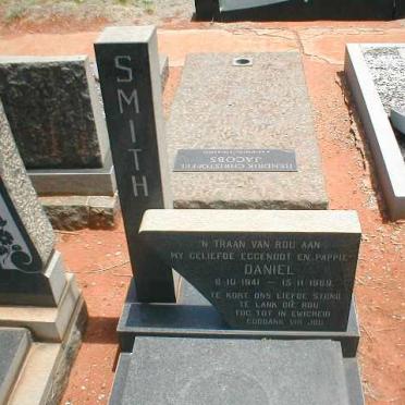 SMITH Daniel 1941-1969