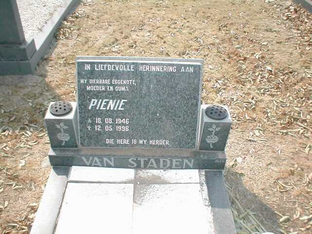 STADEN Pienie, van 1946-1996