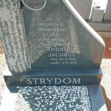 STRYDOM Andries Jacobus 1925-1975
