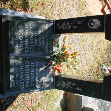 SWART Cornelius Johannes Jacobus 1912-1975 &amp; Johanna Christina JOHANSSEN 1925-1999