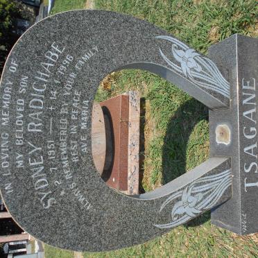 TSAGANE Sydney Radichabe 1951-1996