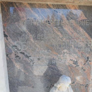 ? Sello Kenneth 1960-1996